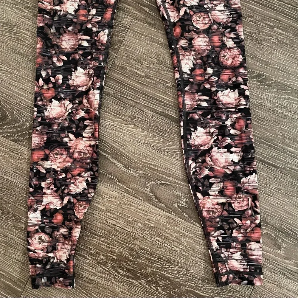 Lululemon Wunder Under Peony Multi Hi-Rise Tight nwot